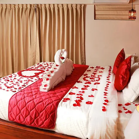 Kuruva Island Resort And Spa - By Kabini Breeze-2