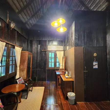 Club One Seven Gaymen Chiang Mai-3