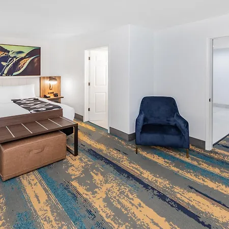La Quinta Inn & Suites By Wyndham Pharr Rgv Medical Center-2
