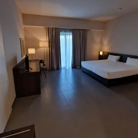 Inn Naples Airport-2