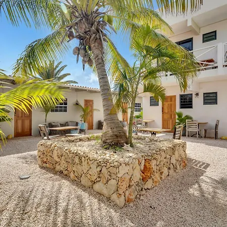 The Hut Bonaire-3