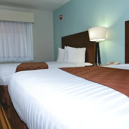 Rock Island Inn & Suites Marshalltown-3