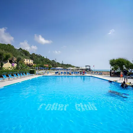 Hotel Villaggio Roller Club-2