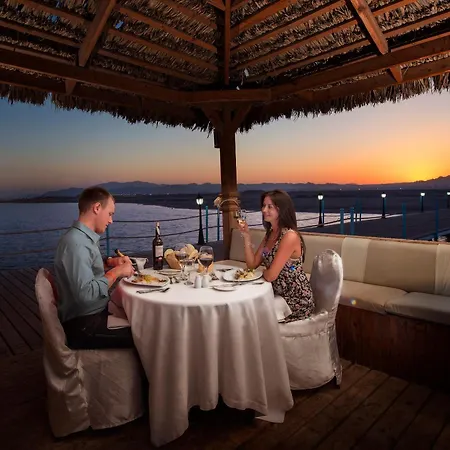 Amwaj Beach Club Abu Soma-2