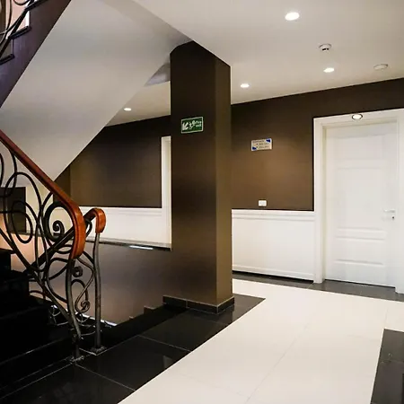 Hotel Majestic-2