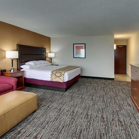 Drury Inn & Suites Evansville East-2