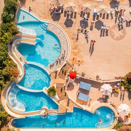 Camping Village Rosselba Le Palme-2