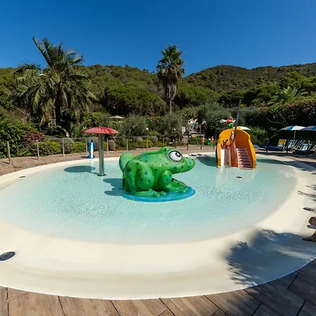 Camping Village Rosselba Le Palme-3