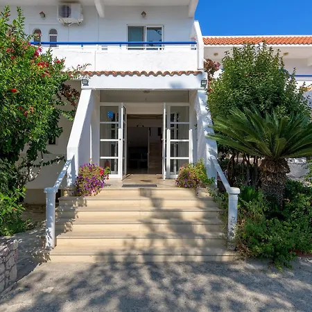 Nirvana Beach Hotel-2