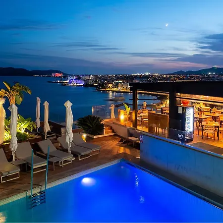 Hotel Cenit&Apts. Sol y Viento-3