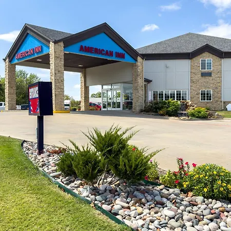 American Inn Madill-3