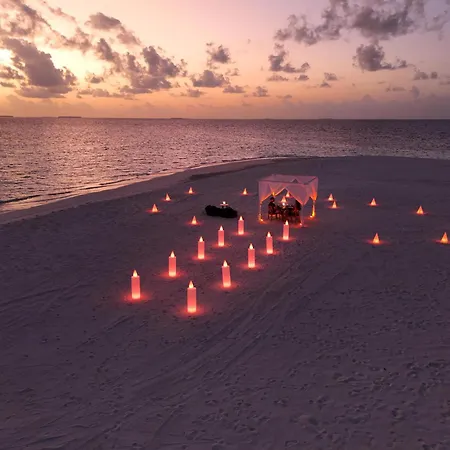Anantara Kihavah Maldives Villas-3
