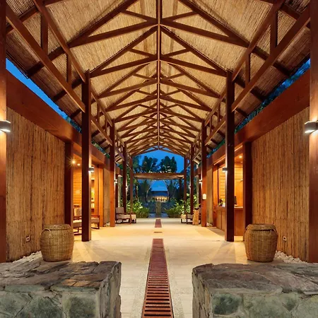 Indura Beach & Golf Resort Curio Collection By Hilton-3
