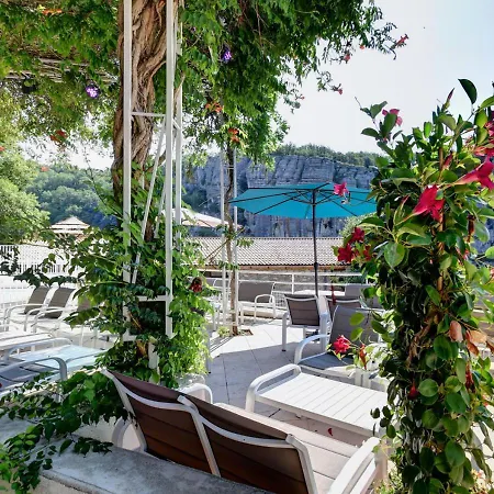 Domaine Lou Capitelle&Spa-3