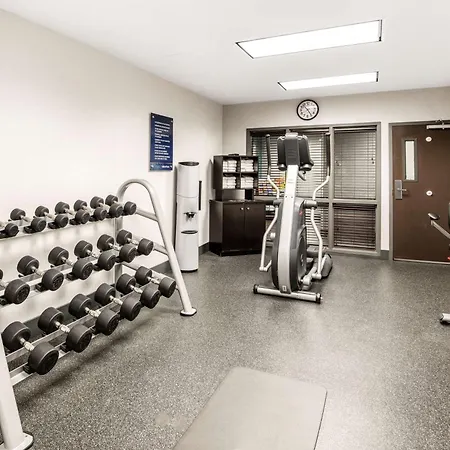 Hampton Inn & Suites Las Vegas-Henderson-2
