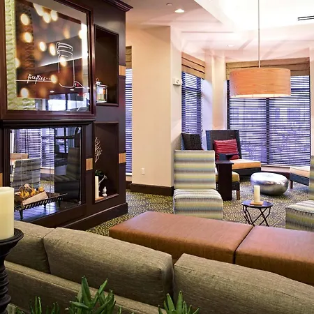 Hilton Garden Inn West Palm Beach Airport-3