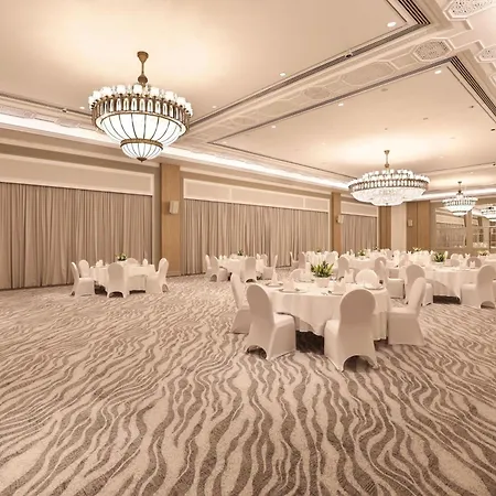 Sheraton Abu Dhabi Hotel&Resort-3