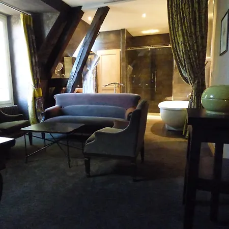 Chateau De Fere-2