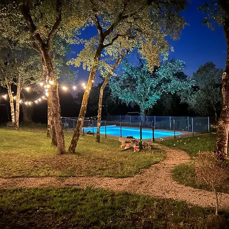 Le Domaine de la Claire Fontaine Gîtes -chambres d'hôtes-3