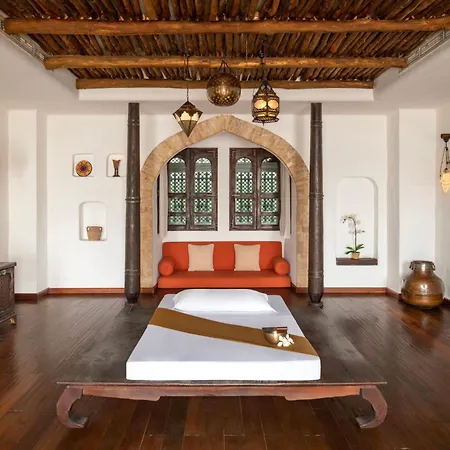 Sharq Village & Spa, A Ritz-Carlton Hotel-2