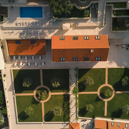 Palace Natali-3