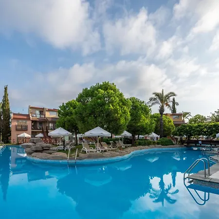 Selectum Family Resort Side-3