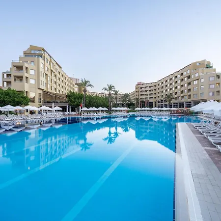 Selectum Family Resort Side-2