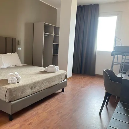 Hotel Golden-3