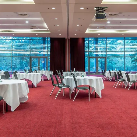 Radisson Blu Hotel Frankfurt-3