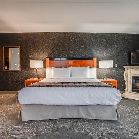 Monte Carlo Inn Barrie - Newly Renovated-3