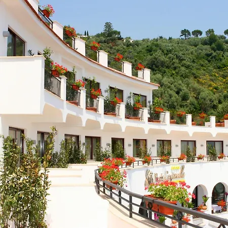 Punta Campanella Resort & Spa-2