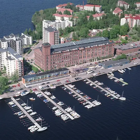 Holiday Club Tampereen Kehraeaemoe-3