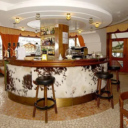 Hotel Catinaccio Rosengarten-3