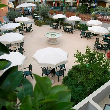 Hotel Ascot Sorrento-3