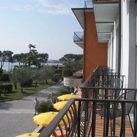 Hotel Mirabello-3