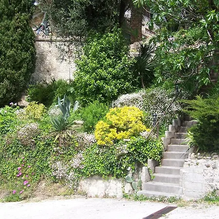 Castel Enchanté-3