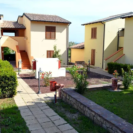 Le Corti Di Montepitti-3