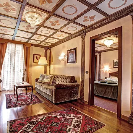 Hotel Regina-2