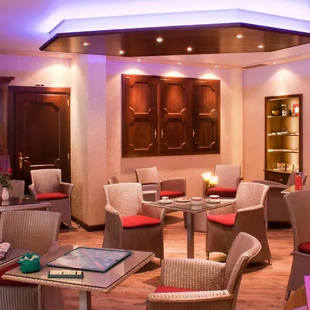 Logis Hostellerie Motel Au Bois Le Sire-2