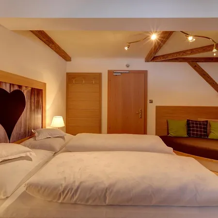 Hotel Burgfrieden-3