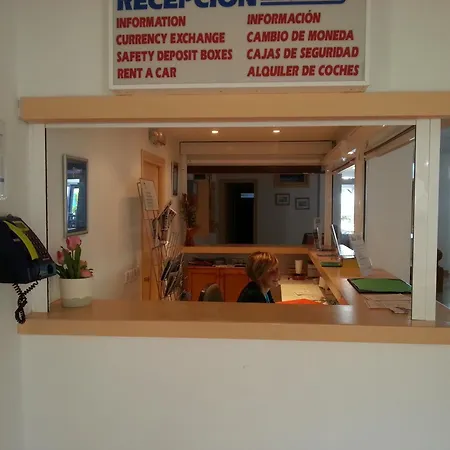 Apartamentos Vistamar-3