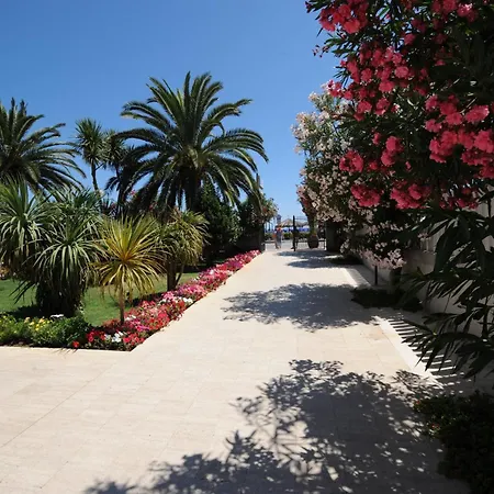 Hotel Maxim'S-2