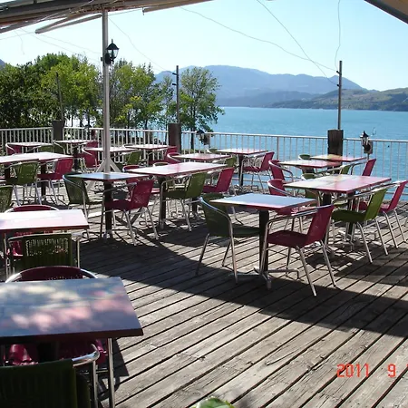 Hotel Les Flots Bleus-2
