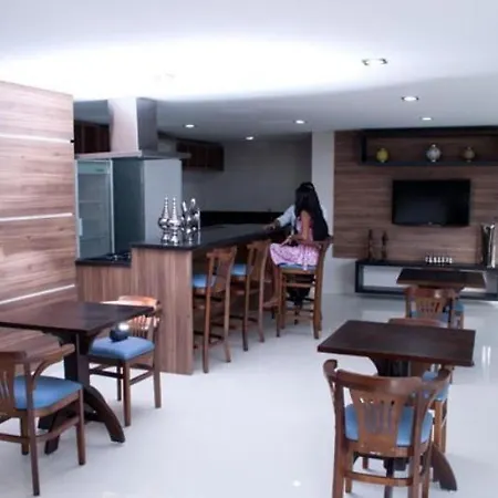 Rapport Hotel-2
