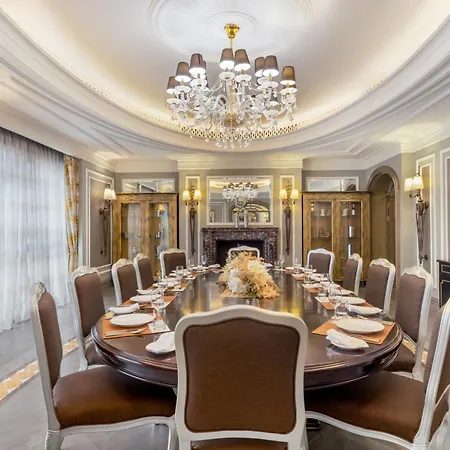 Al Habtoor Palace - Preferred Hotels & Resorts-2