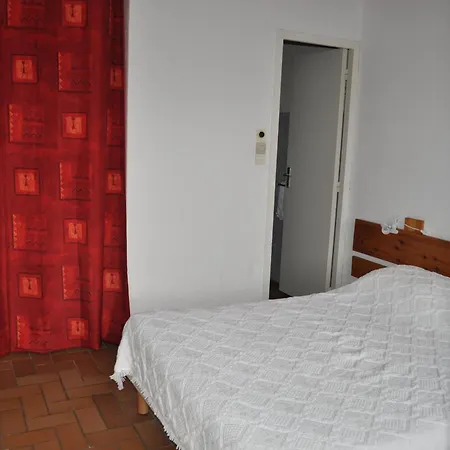 CLUB ATLANTIQUE - Chambres pour 2 personnes - Bar Snack Piscine --3