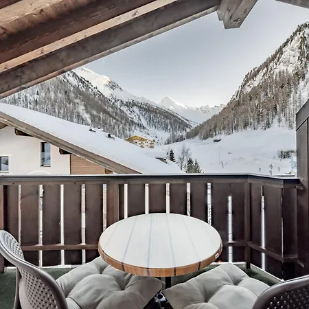 Chalet Silvretta Hotel & Spa-3