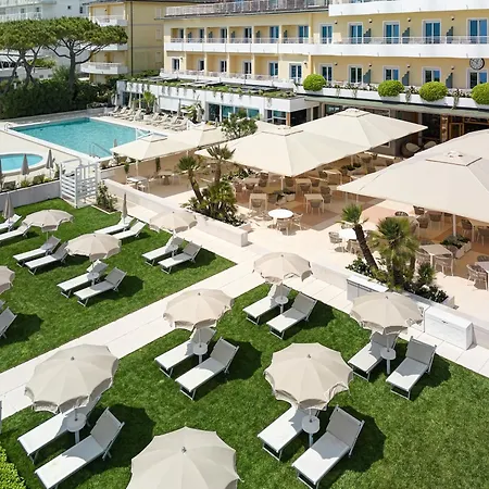 Hotel Aurora-2