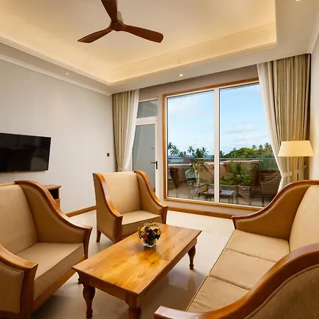 Araliya Beach Resort & Spa Unawatuna- Where You Meet The Sea All Year-3