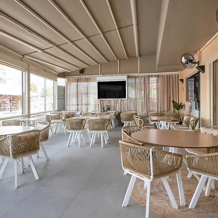Acropolis Apartments-2